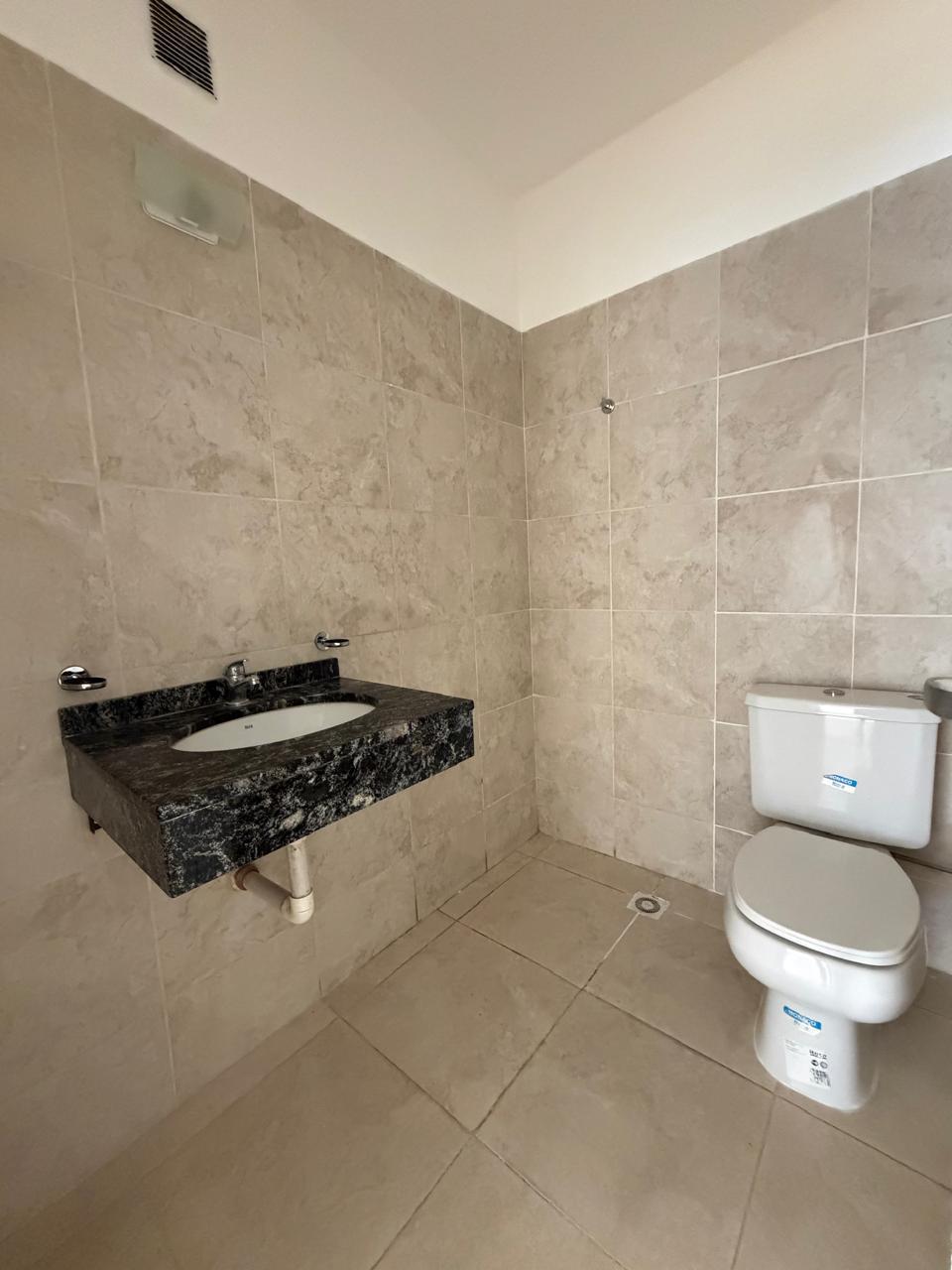 LOCAL COMERCIAL ZONA PLAZA DE LA MUSICA, ZONA DE MOVIMIENTO COMERCIAL.