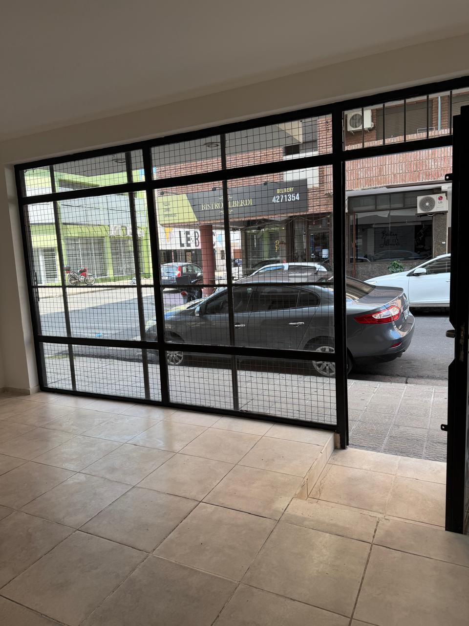 LOCAL COMERCIAL ZONA PLAZA DE LA MUSICA, ZONA DE MOVIMIENTO COMERCIAL.