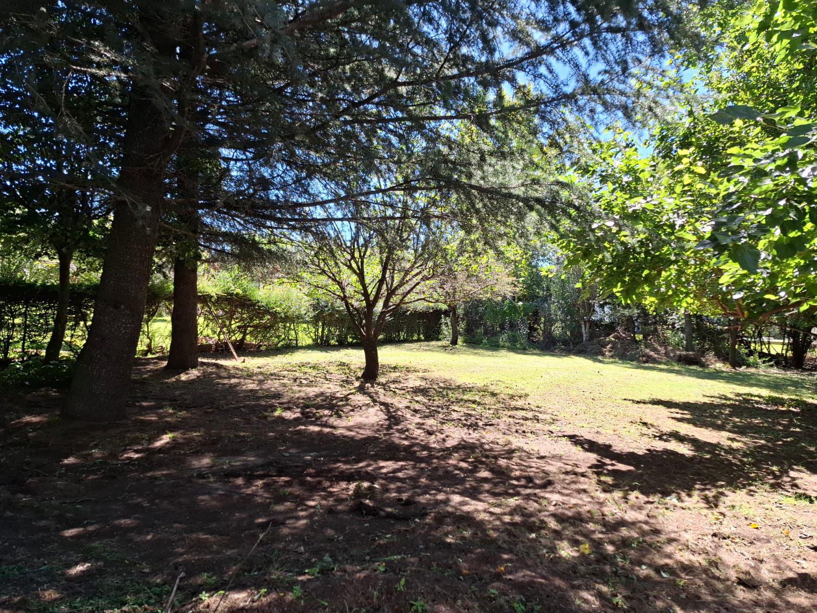 OPORTUNIDAD CASA E IMPERDIBLE LOTE EN MIRADOR DEL LAGO BIALET MASSE