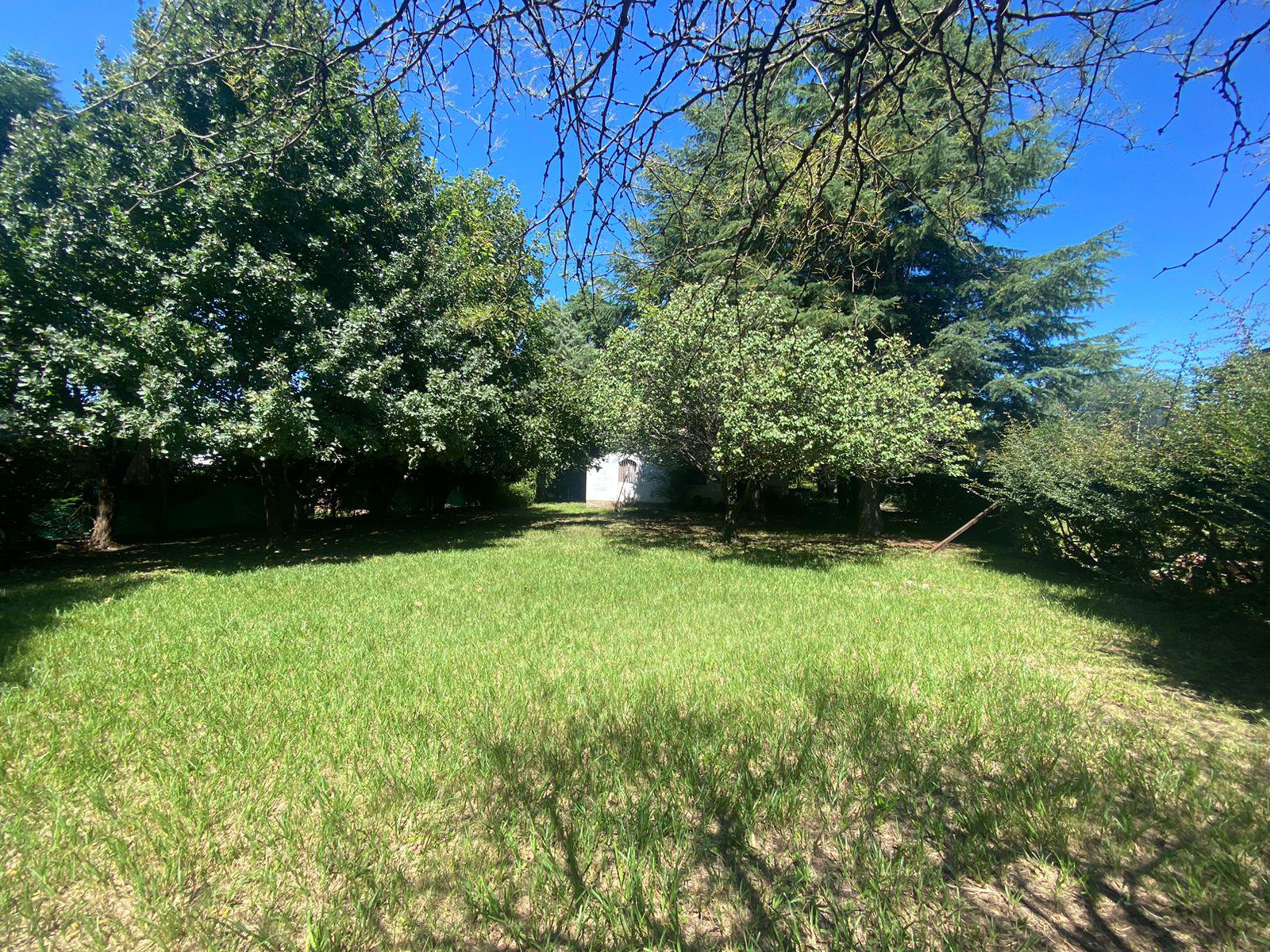 OPORTUNIDAD CASA E IMPERDIBLE LOTE EN MIRADOR DEL LAGO BIALET MASSE