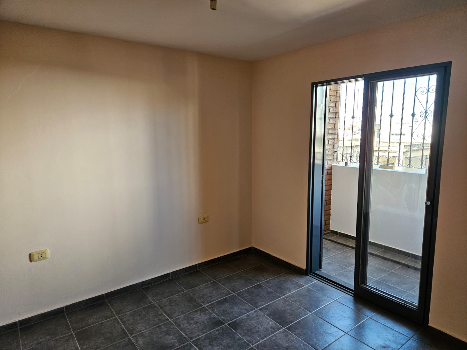 Alquilo Depto 2 Dormitorios B Pueyrredón