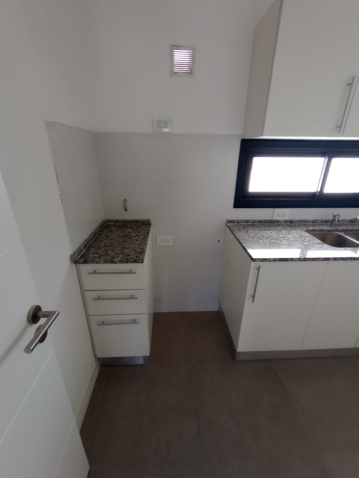 EXCELENTE DEPARTAMENTO DE UN DORMITORIO BARRIO  EN GRAL PAZ