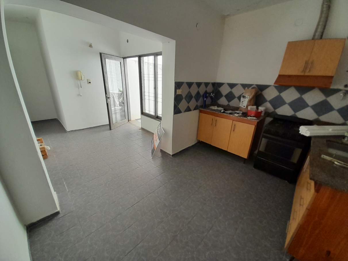 PUEYREDON - SARMIENTO 2436 - DEPARTAMENTO 1 DOR.ITORIO EN ALQUILER