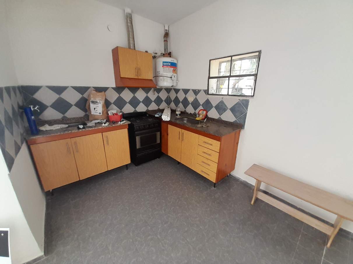 PUEYREDON - SARMIENTO 2436 - DEPARTAMENTO 1 DOR.ITORIO EN ALQUILER