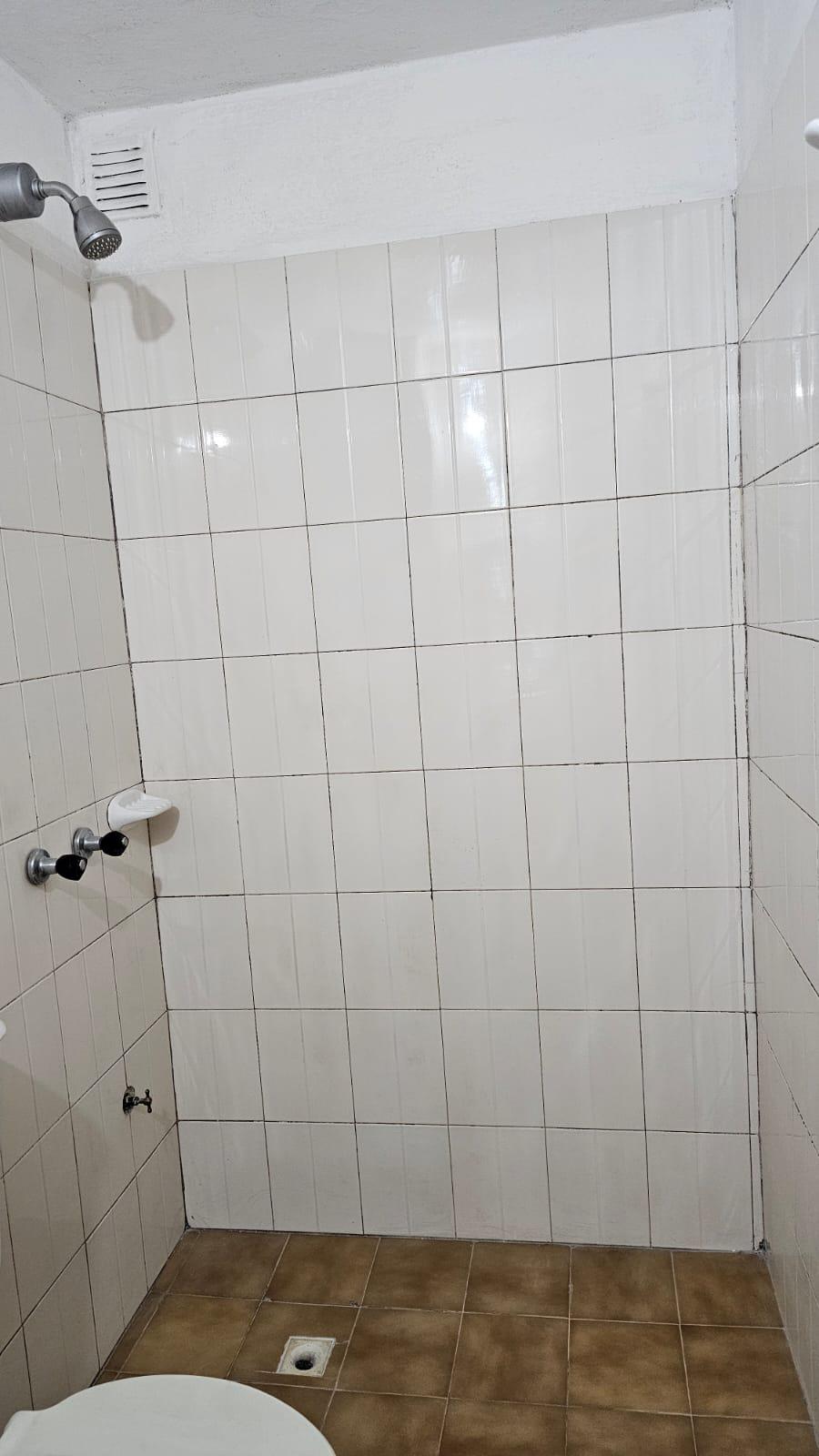 Depto 1 Dormitorio -Alberdi- Piso 2 por Escalera