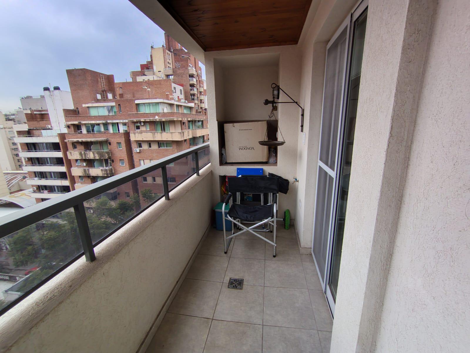 DEPARTEMNTO 2 DORMITORIOS CON COCHERA EN NUEVA CORDOBA VISTA AL FRENTE ACEPTAN MENOR