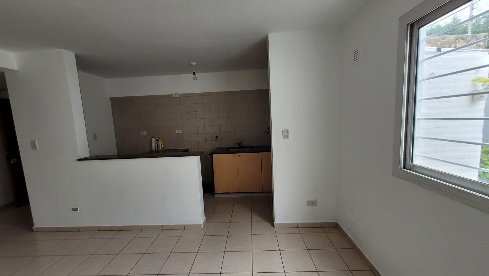 DUPLEX EN ALQUILER EN BARRIO SAN MARTIN