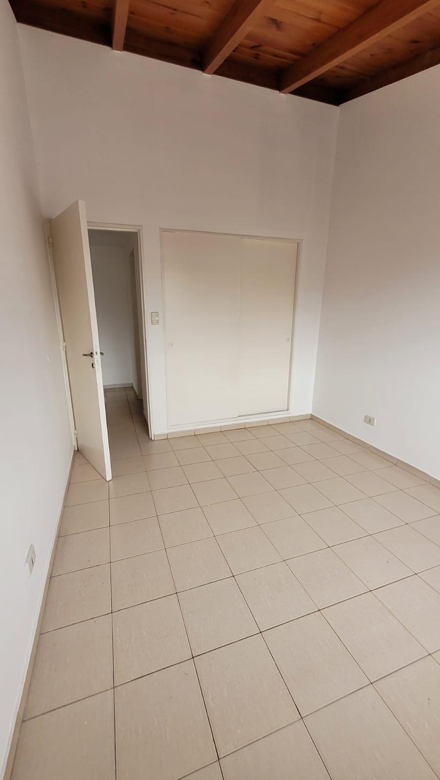 DUPLEX EN ALQUILER EN BARRIO SAN MARTIN