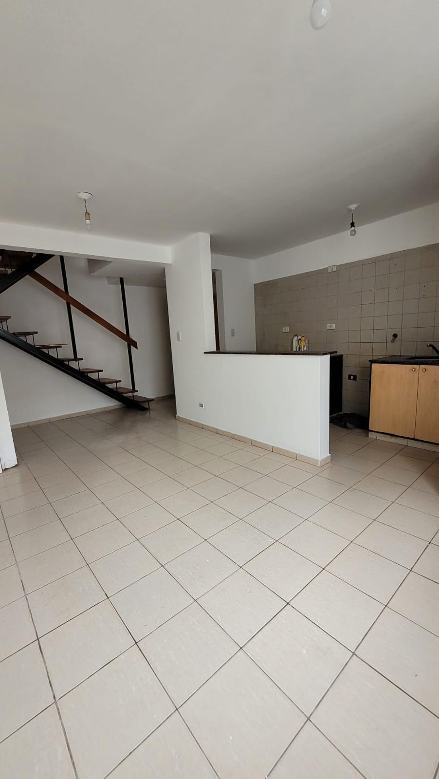 DUPLEX EN ALQUILER EN BARRIO SAN MARTIN