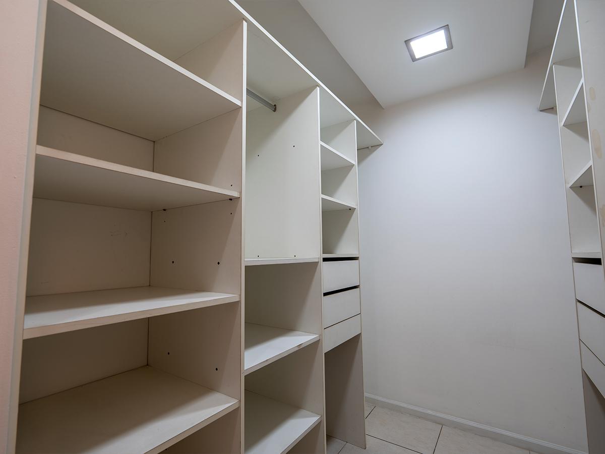 OPORTUNIDAD UNICA EN NUEVA CÓRDOBA DEPTO 3 DORM 2 COCHERAS EDIF CON AMENITIES