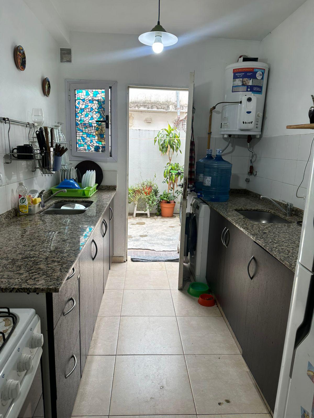 VENDO DUPLEX 2 DORMITORIOS B CIUDADELA  -  APTO CREDITO
