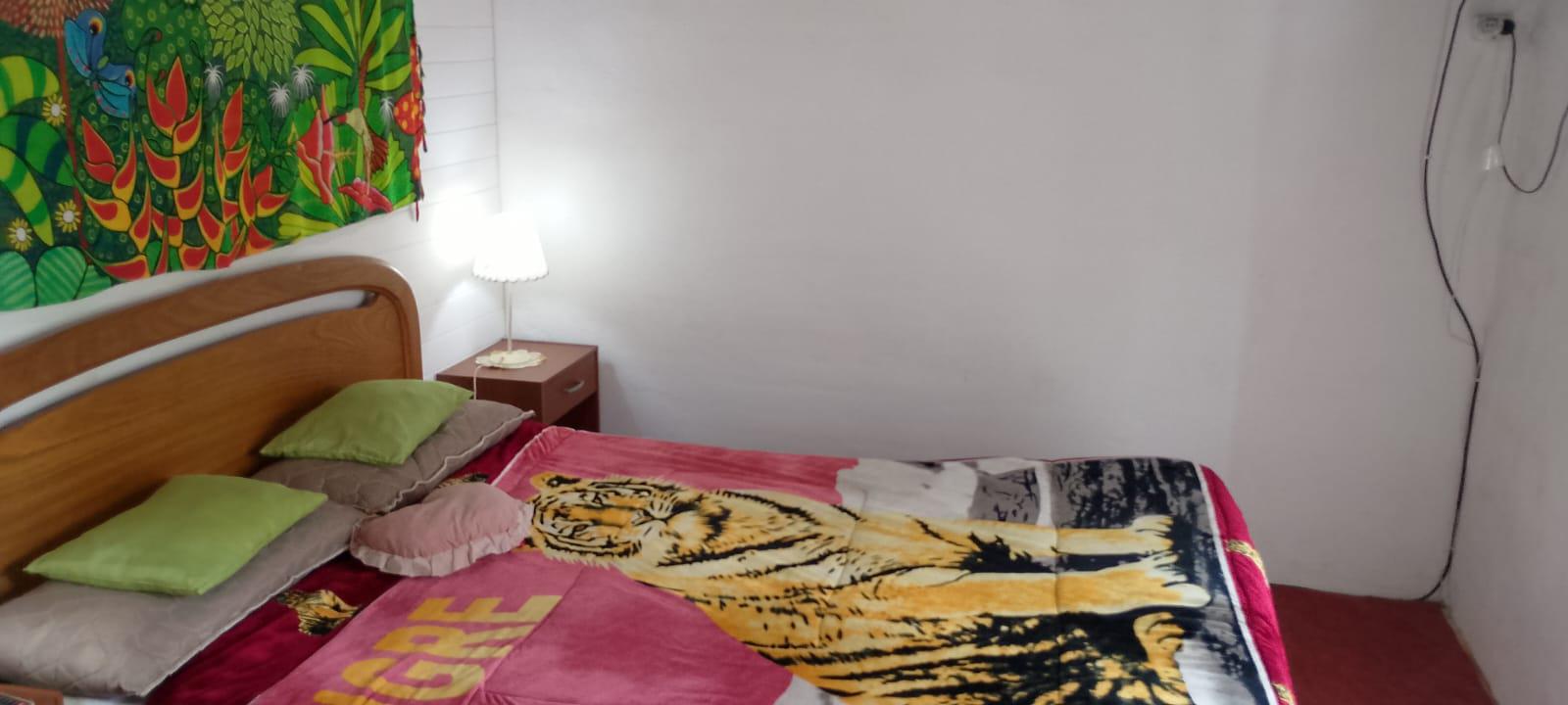 ALQUILER PERMANENTE EN COMPLEJO DE CABAÑAS-STA.MONICA