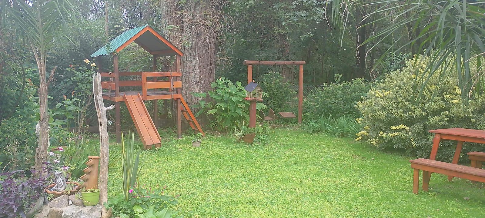 ALQUILER PERMANENTE EN COMPLEJO DE CABAÑAS-STA.MONICA