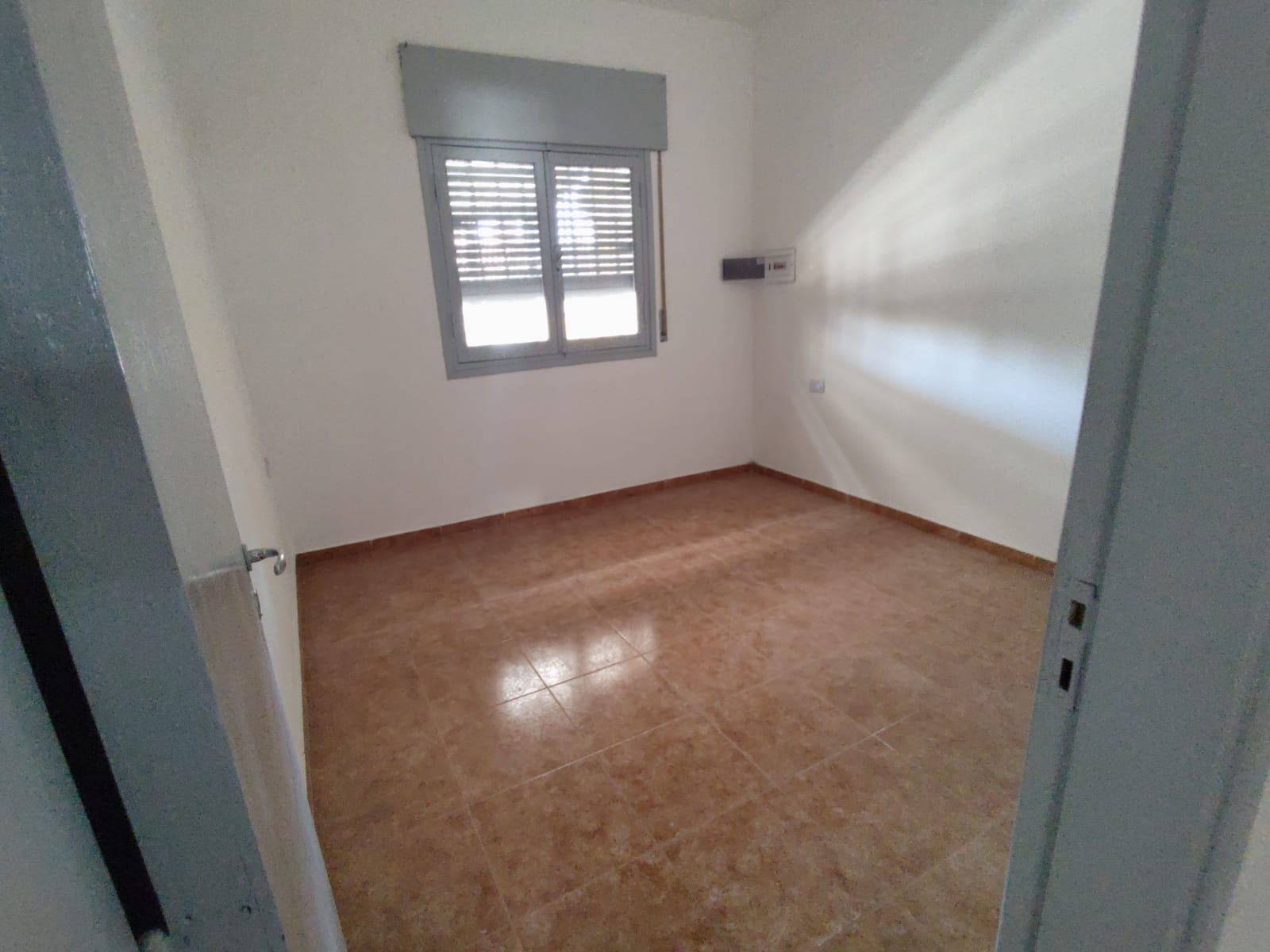 PANAMERICANO - TUCUMAN 3825 - CASA EN ALQUILER