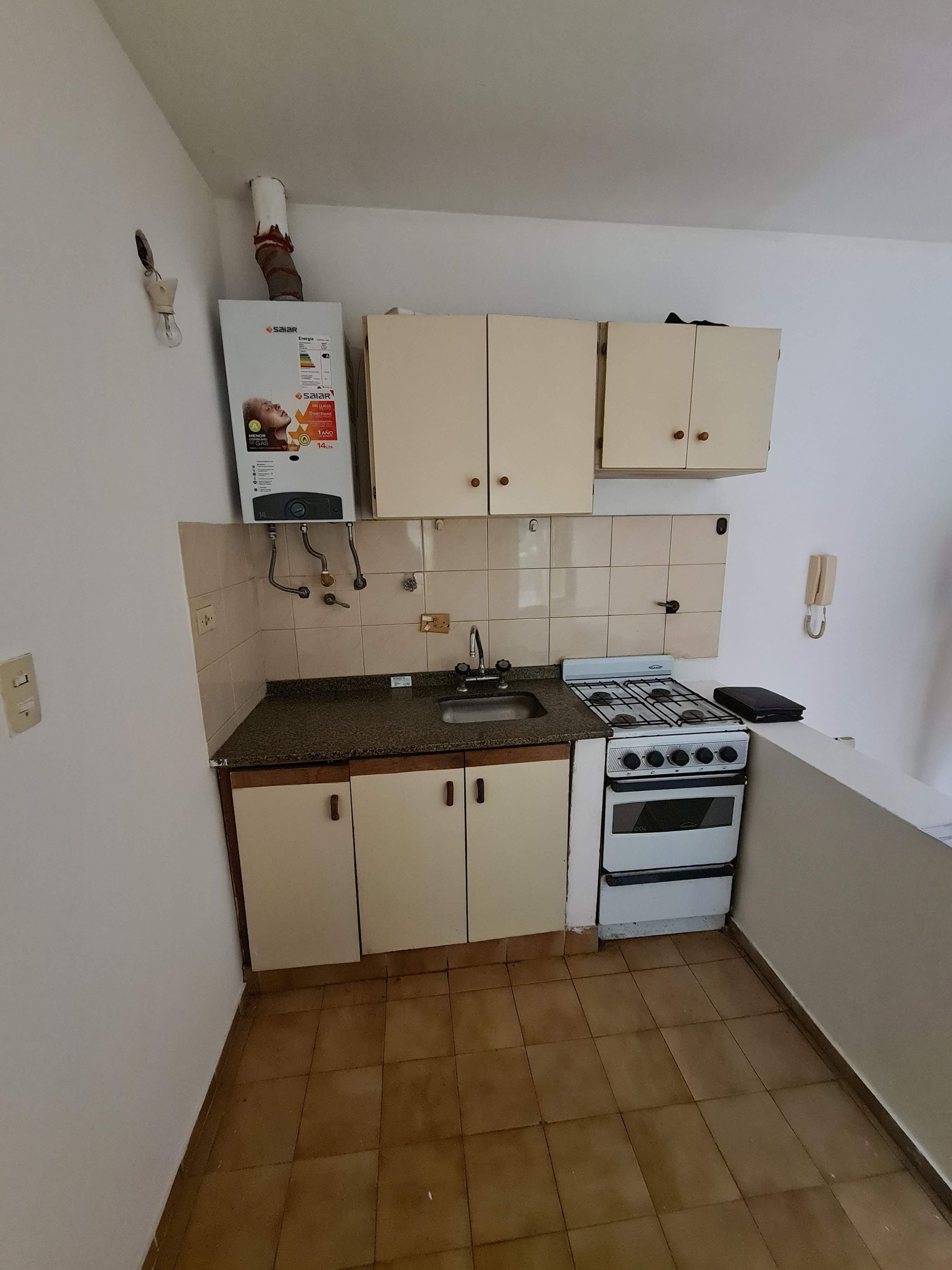 ALQUILER - DEPTO DE 1 DORM EN B ALBERDI