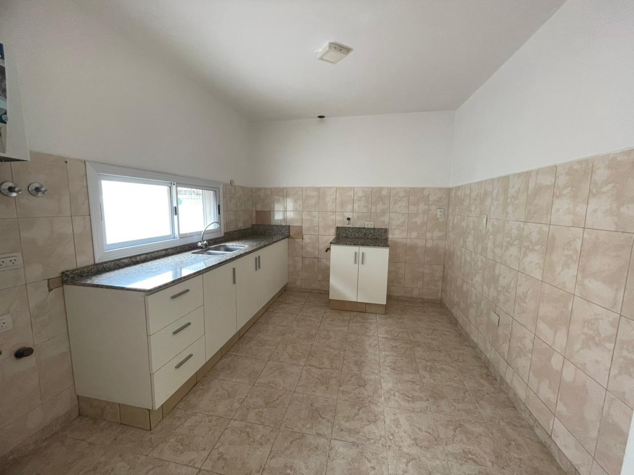 ALQUILER DEPARTAMENTO - 3 DORMITORIOS (B Talleres Oeste)