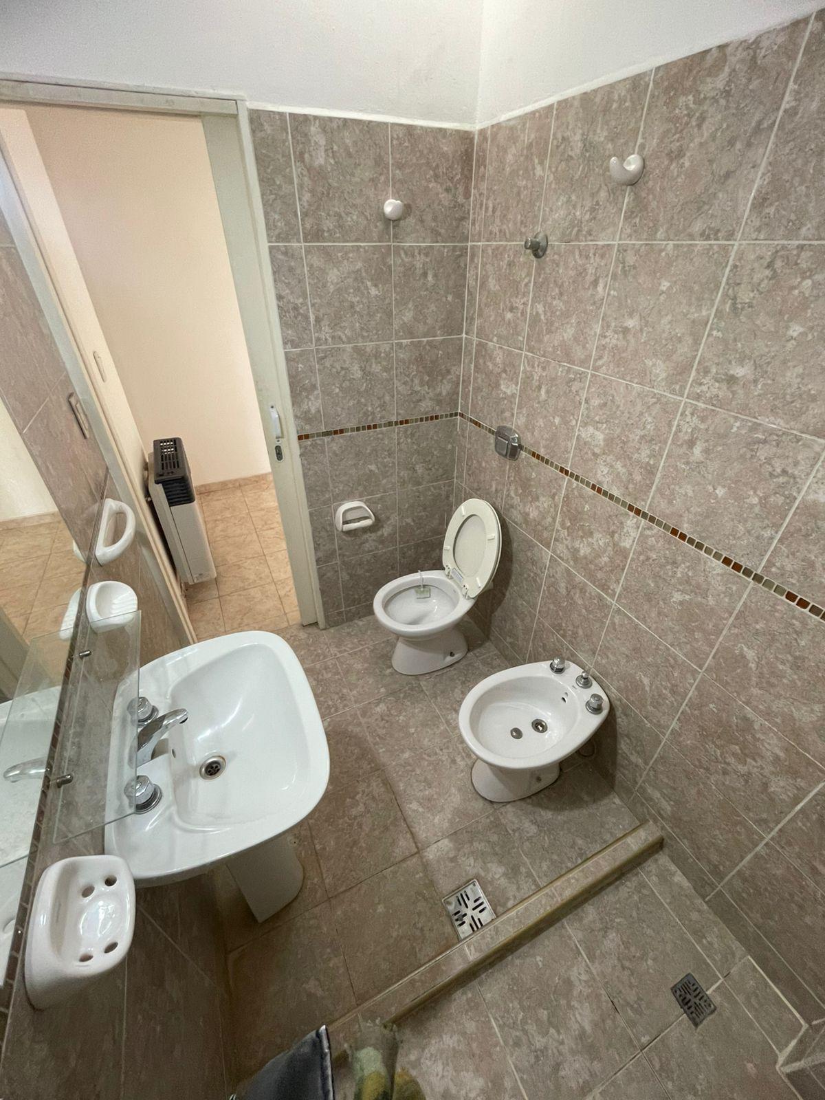 ALQUILER DEPARTAMENTO - 3 DORMITORIOS (B Talleres Oeste)