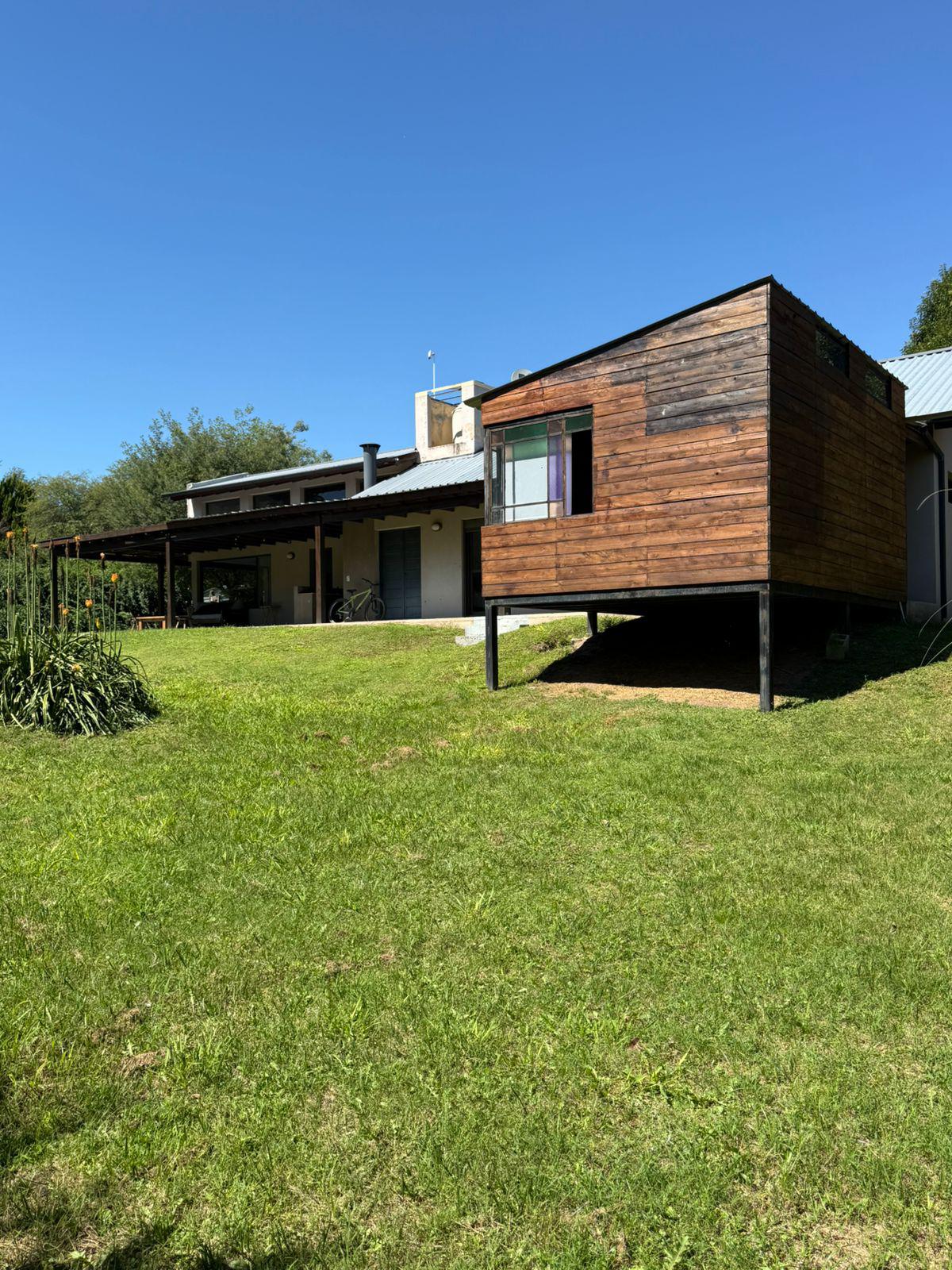 HERMOSA Casa en Los Molles VGB
