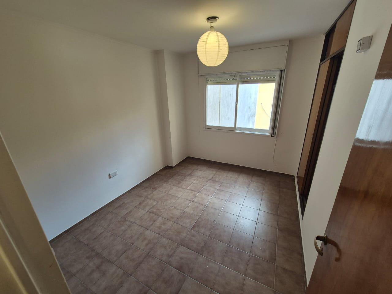 Departamento en ALQUILER - Justo Jose de Urquiza 236 7c, Alberdi, Cordoba - 2 dormitorios!