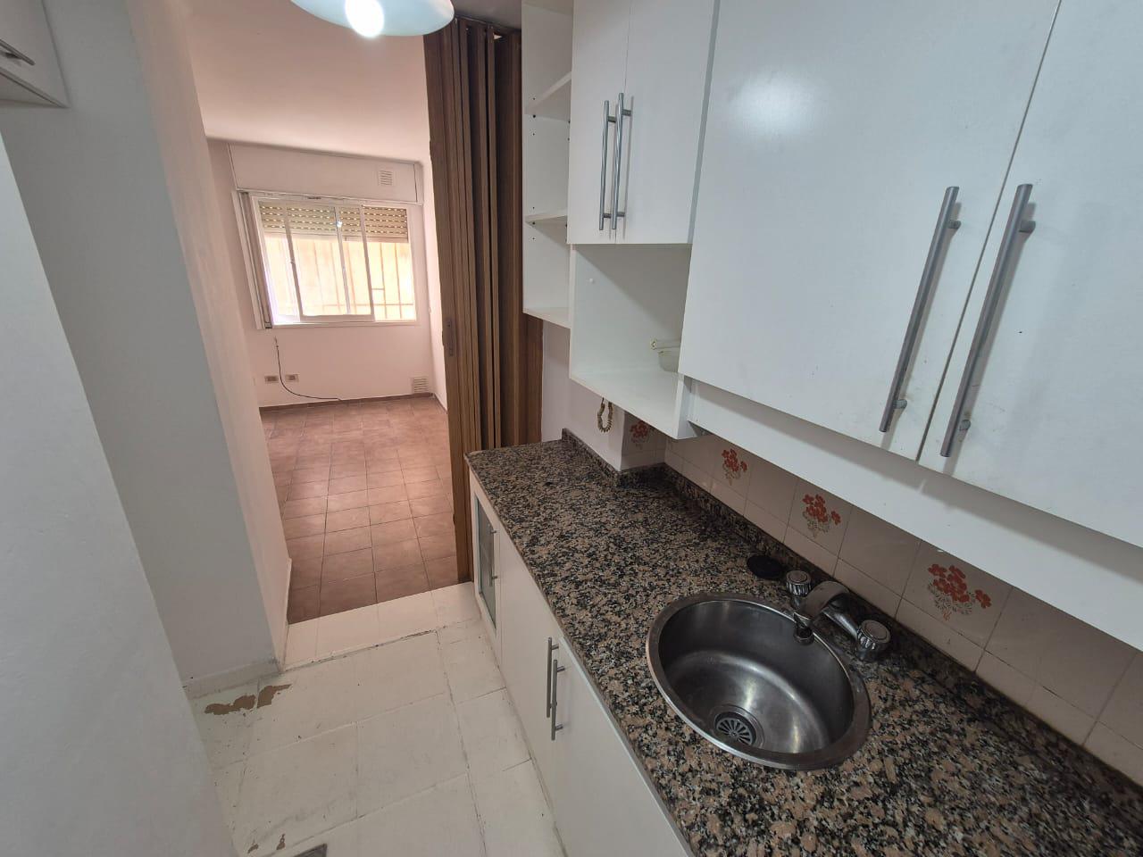 Departamento en ALQUILER - Justo Jose de Urquiza 236 7c, Alberdi, Cordoba - 2 dormitorios!