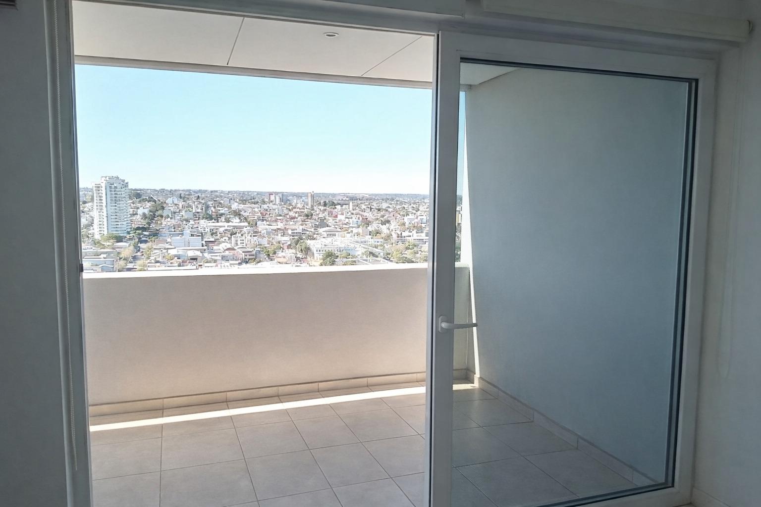 CARDINALES - DEPTO 2 DORM C COCHERA