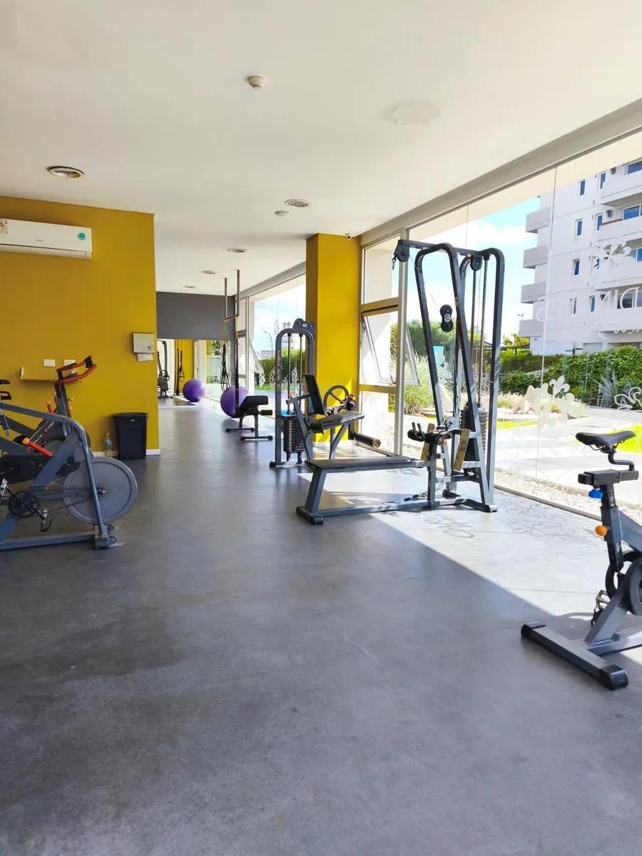 CARDINALES - DEPTO 2 DORM C COCHERA