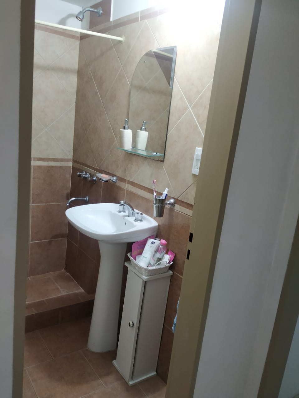 VENDO DEPARTAMENTO EN MACROCENTRO OESTE