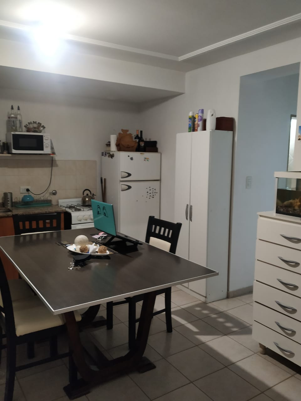 VENDO DEPARTAMENTO EN MACROCENTRO OESTE