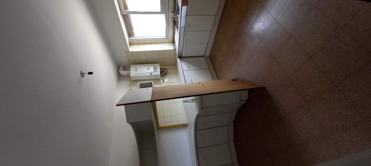 Venta 3 Dorm a mts de cuidad univ.  C-cochera