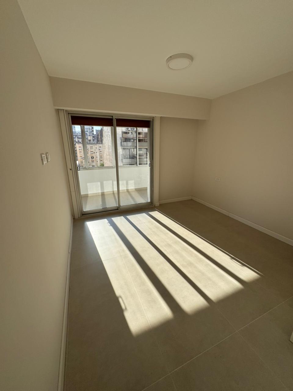 DPTO DE 3 HABITACIONES EN ALQUILER - NUEVA CÓRDOBA