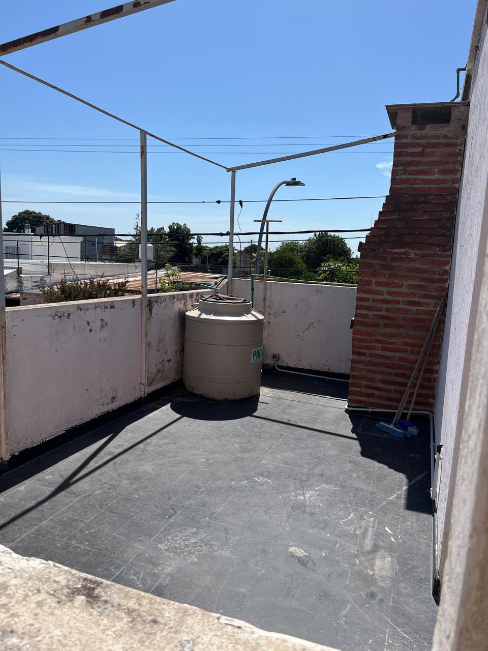 ALQUILO depto 3 dorm. Cterraza y asador. B Pueyrredon.
