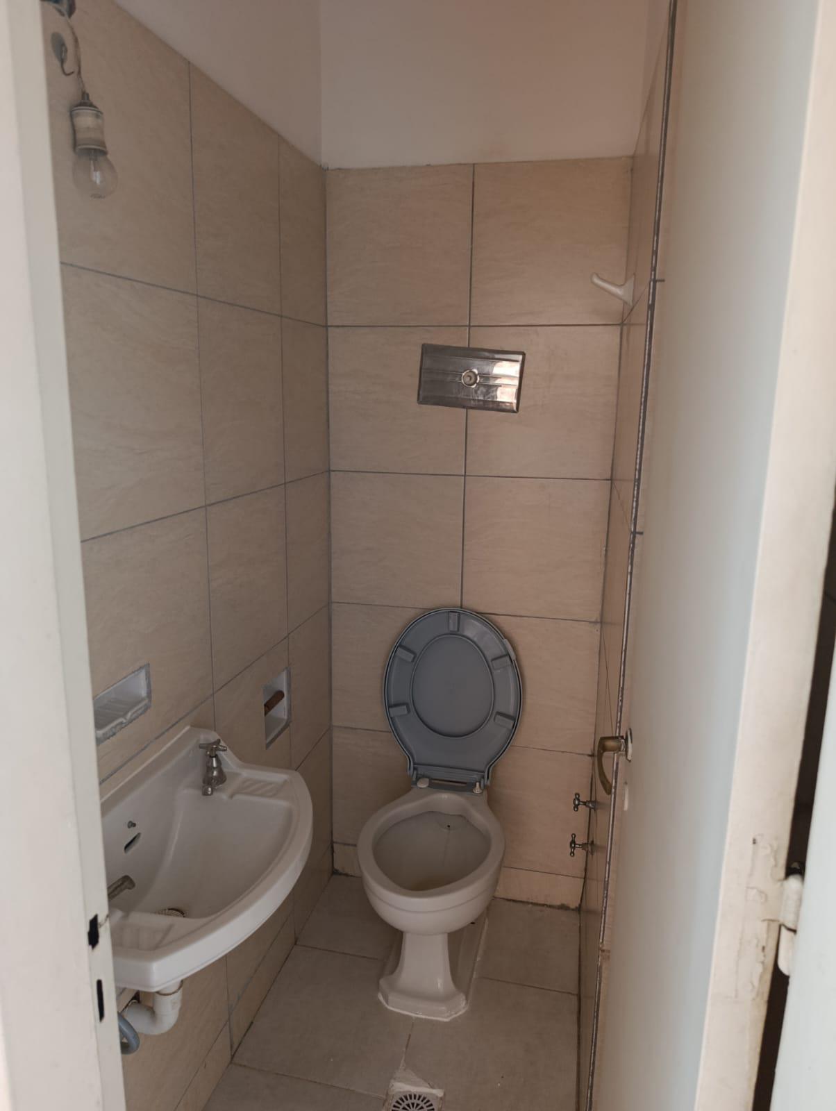 DEPTO COLON 377. 3 DOR 2 BÑOS $800.000