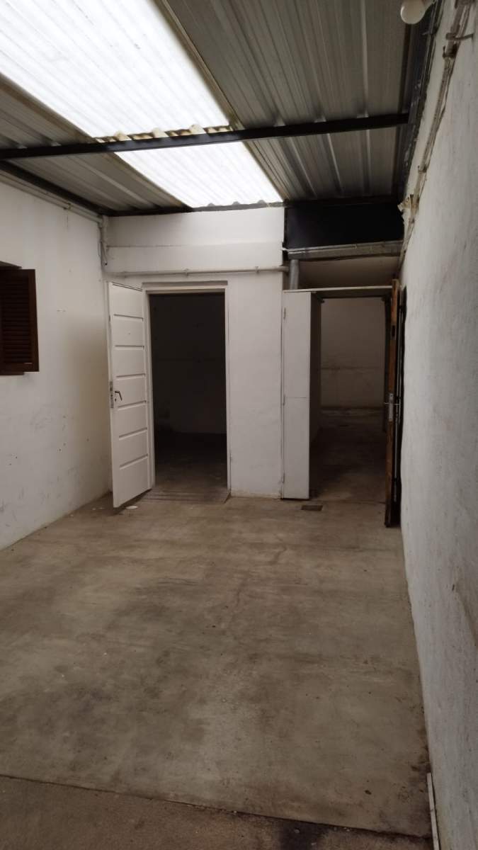 Casa-  Destino Comercial - B General Bustos