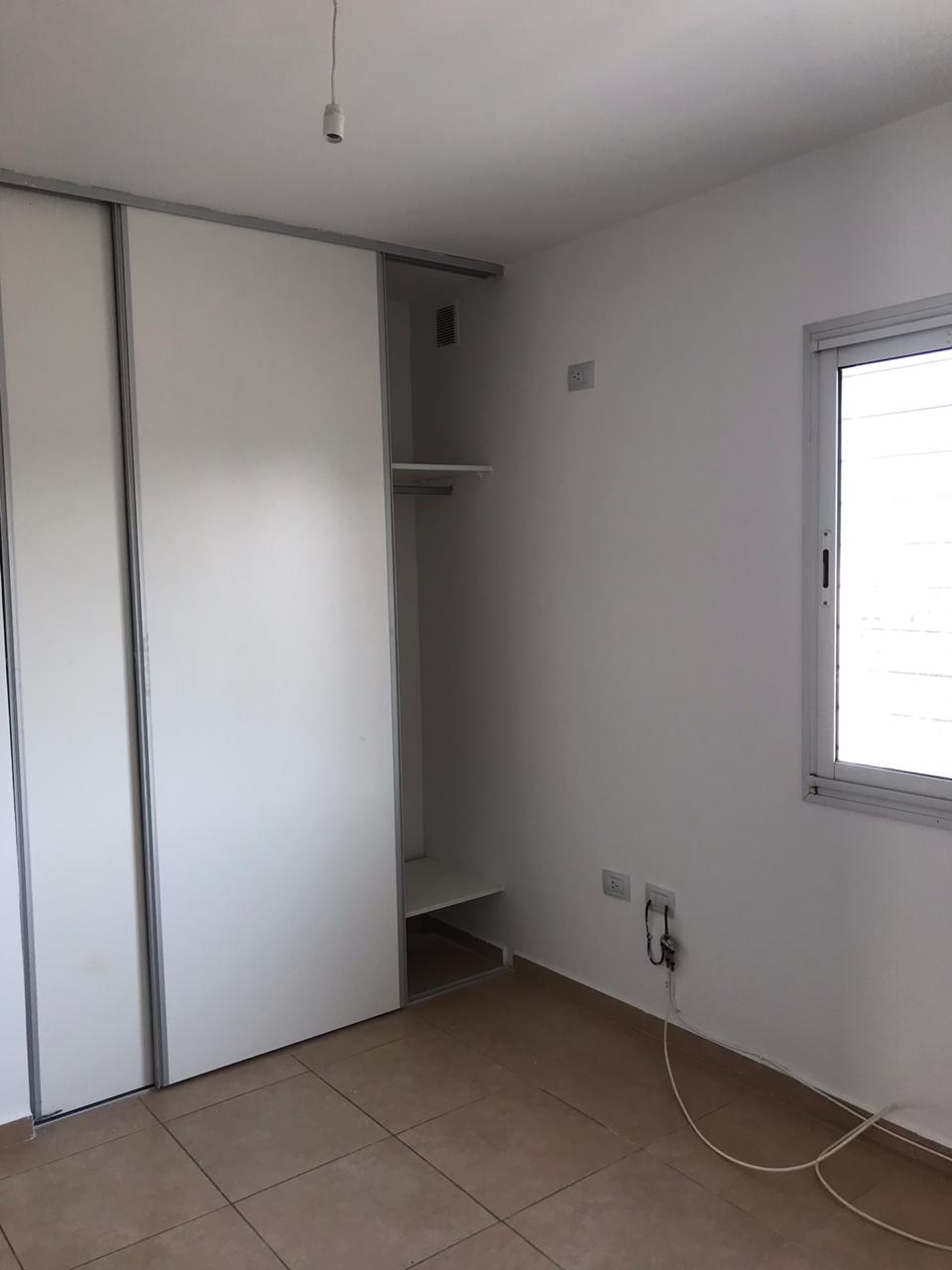 ALQUILER DUPLEX 2 DORM  CON COCHERA - LOMAS DEL SUQUIA NO SE ACEPTAN MASCOTAS