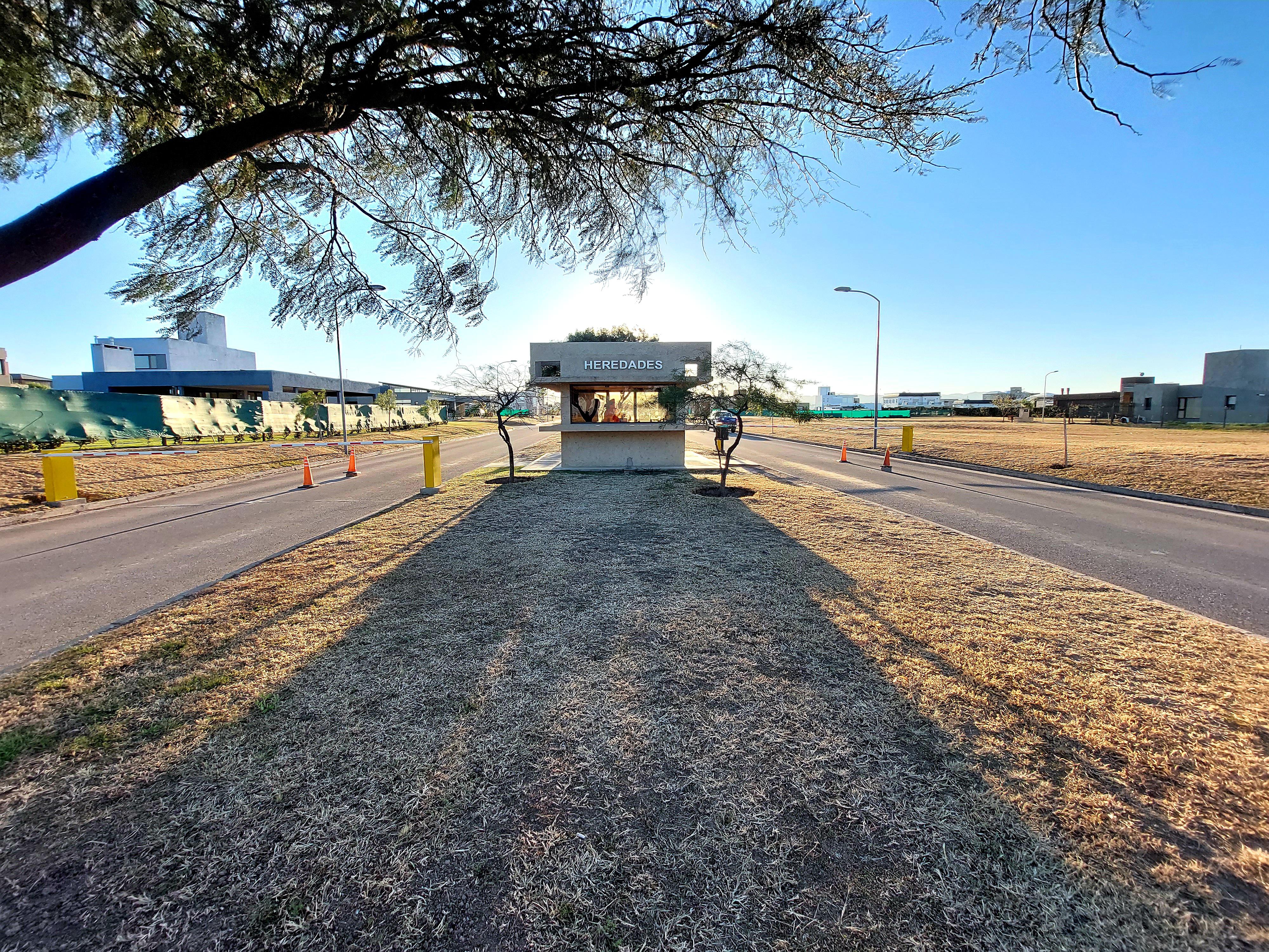 LOTE EN VENTA SIETE SOLES - HEREDADES