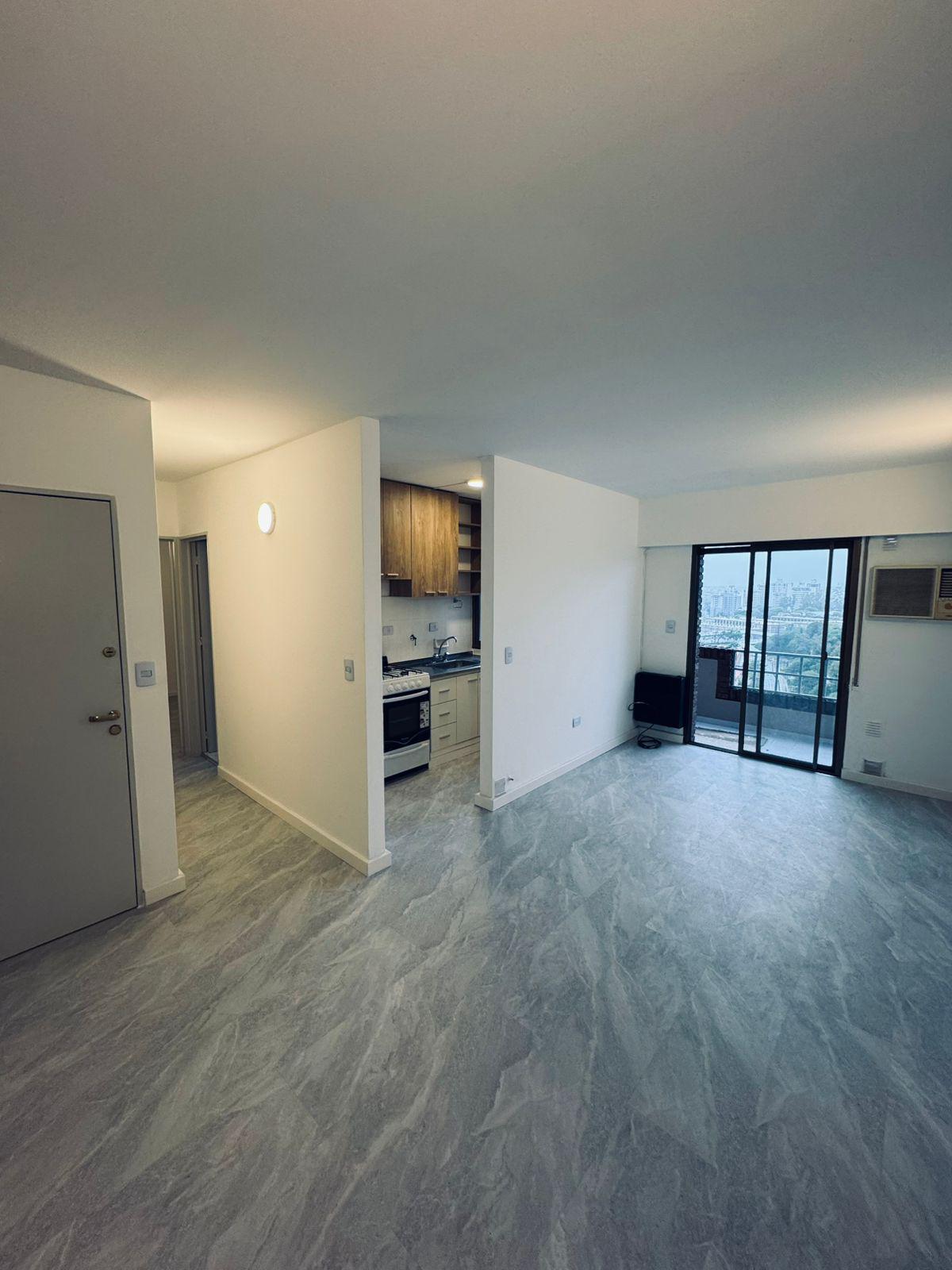 Excelente oportunidad en VENTA. Nueva Córdoba  Piso 10 con balcón