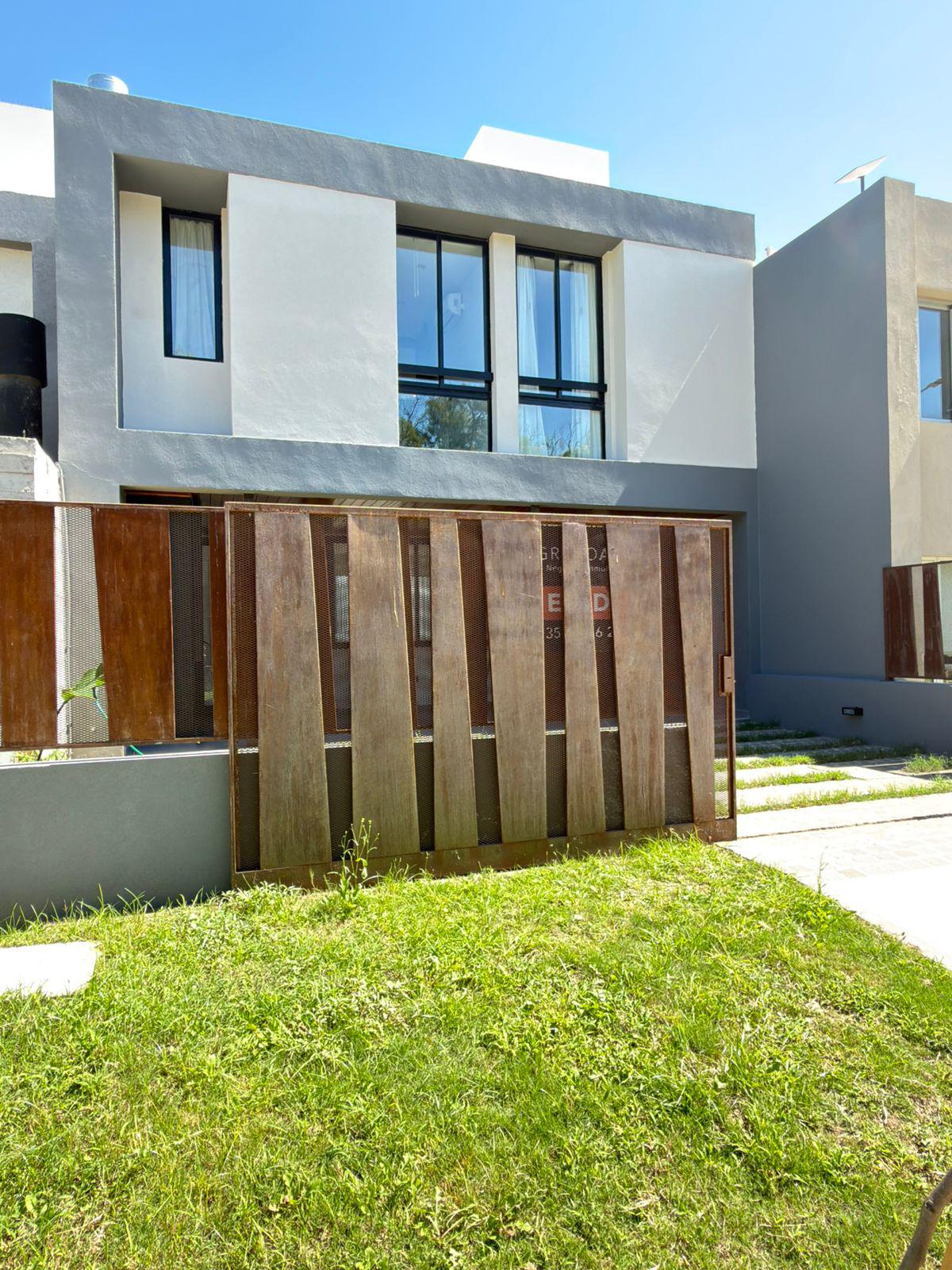 DUPLEX EN VENTA CAÑUELAS CHICO