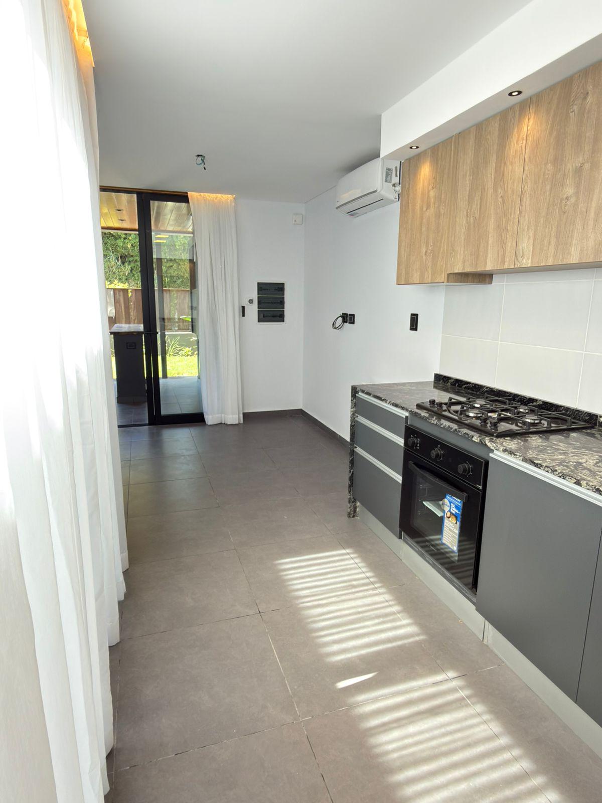 DUPLEX EN VENTA CAÑUELAS CHICO