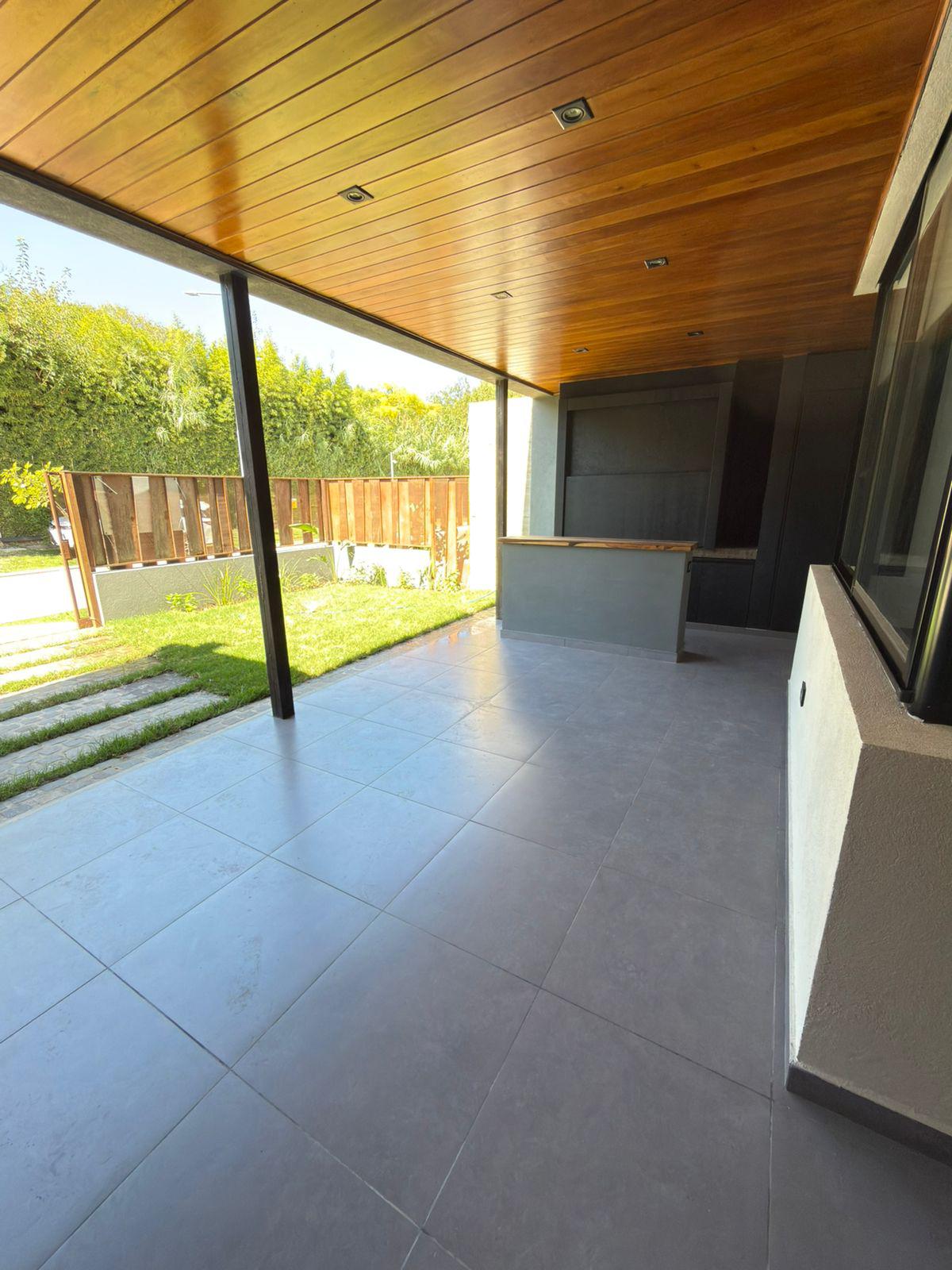 DUPLEX EN VENTA CAÑUELAS CHICO