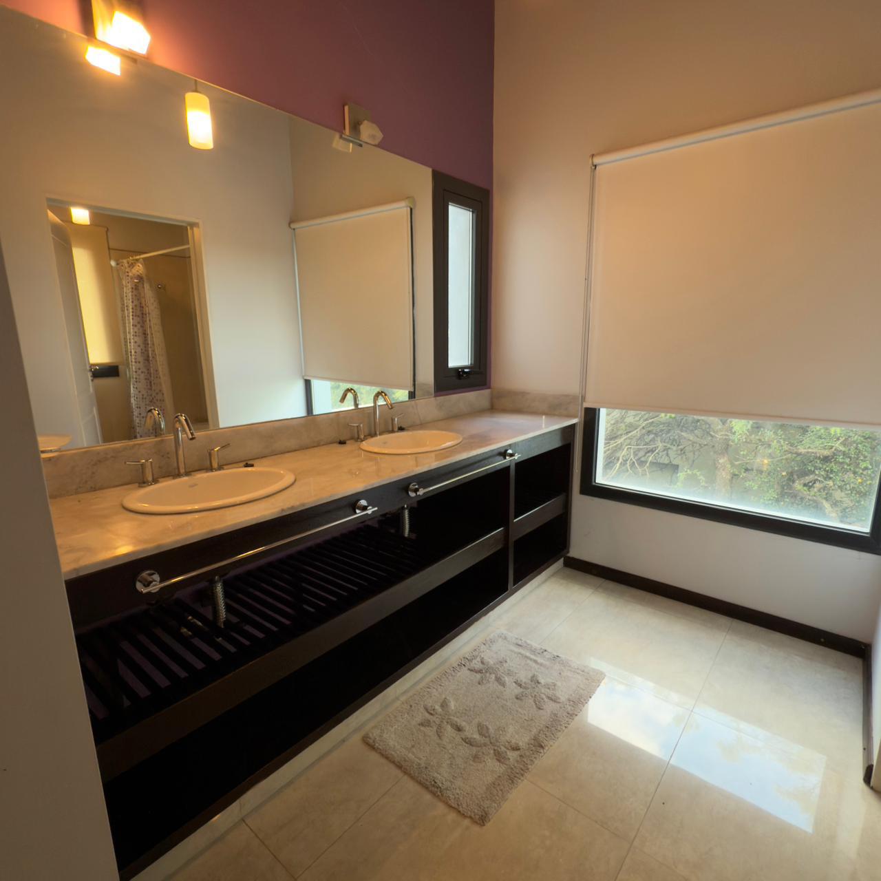 CINCO LOMAS - CASA EN VENTA