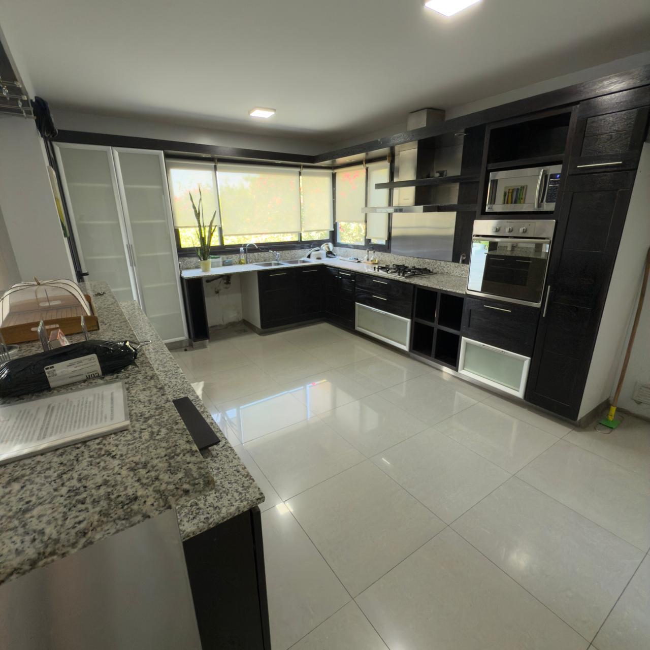 CINCO LOMAS - CASA EN VENTA