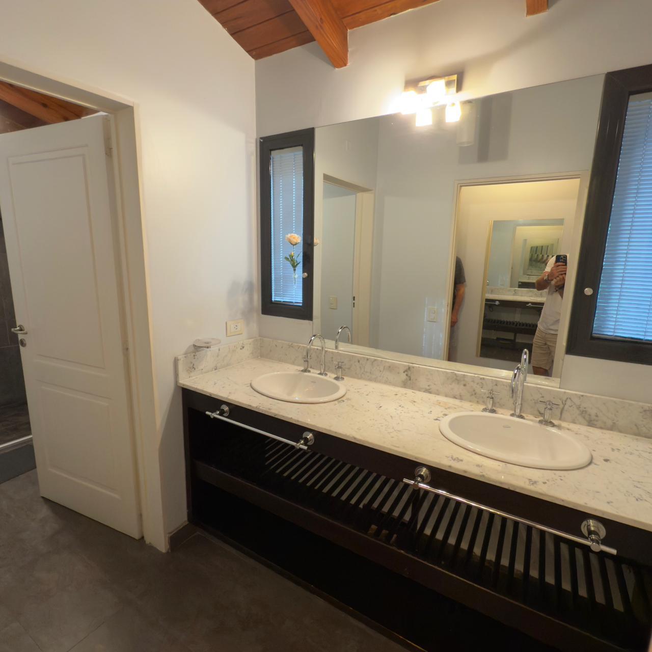 CINCO LOMAS - CASA EN VENTA