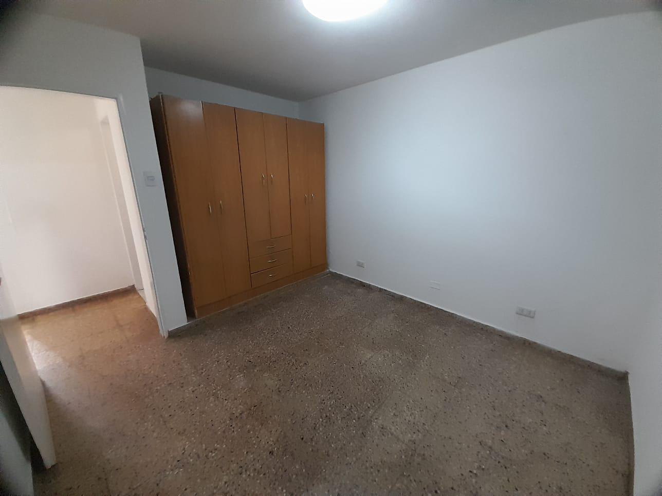 LOS ALAMOS - ENRIQUE BAUCH 3426 - CASA 2 DORMITORIOS EN ALQUILER