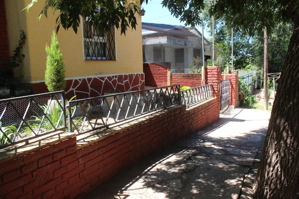 Se vende casa de 3 dormitorios en La Falda, Córdoba.