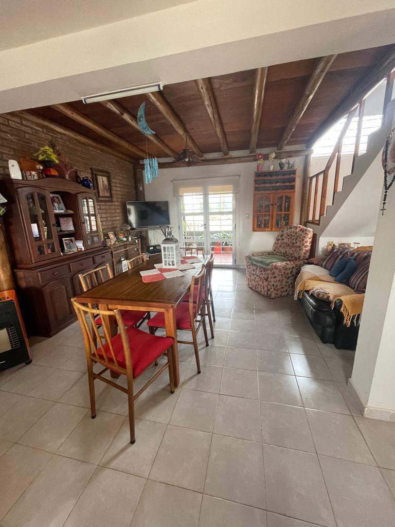 VENTA DE HERMOSA CASA 2 DORM. EN SALSIPUEDES, CÓRDOBA.