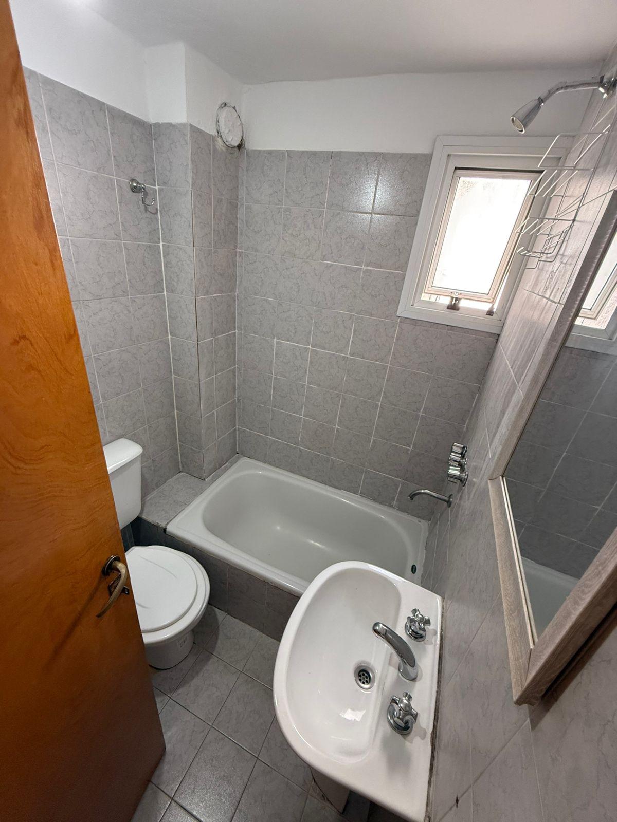 ALQUILER DPTO 1 DORM SIN BALCON - A TRES CUADRAS DE PLAZA ESPAÑA