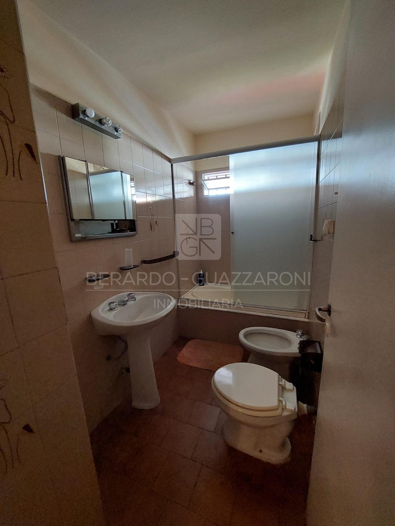 CASA EN ALQUILER BAJO PALERMO 3 DORMITORIOS