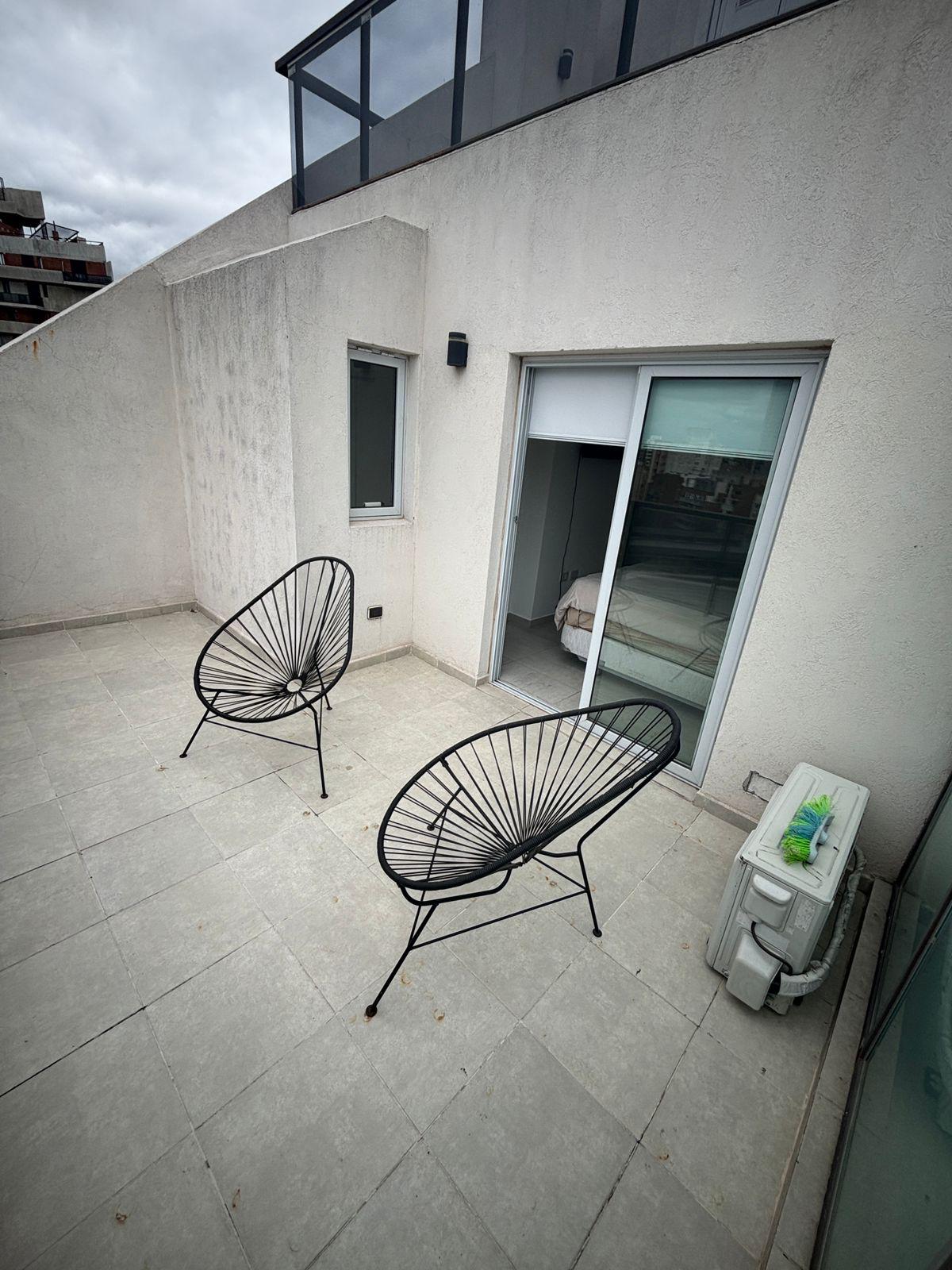 DÚPLEX CON TERRASAS, ASADOR PROPIO, SUM Y PILETA, EN NUEVA CORDOBA