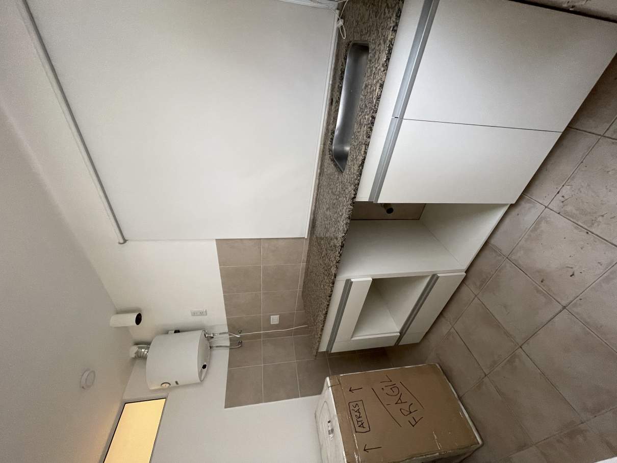 Venta De Casa 2 Dormitorios, Y Amplio Jardín En B° Solares De Ensenada, San Antonio De Arredondo, Vi