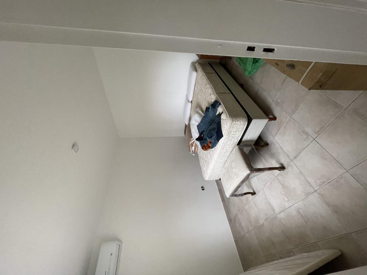 Venta De Casa 2 Dormitorios, Y Amplio Jardín En B° Solares De Ensenada, San Antonio De Arredondo, Vi